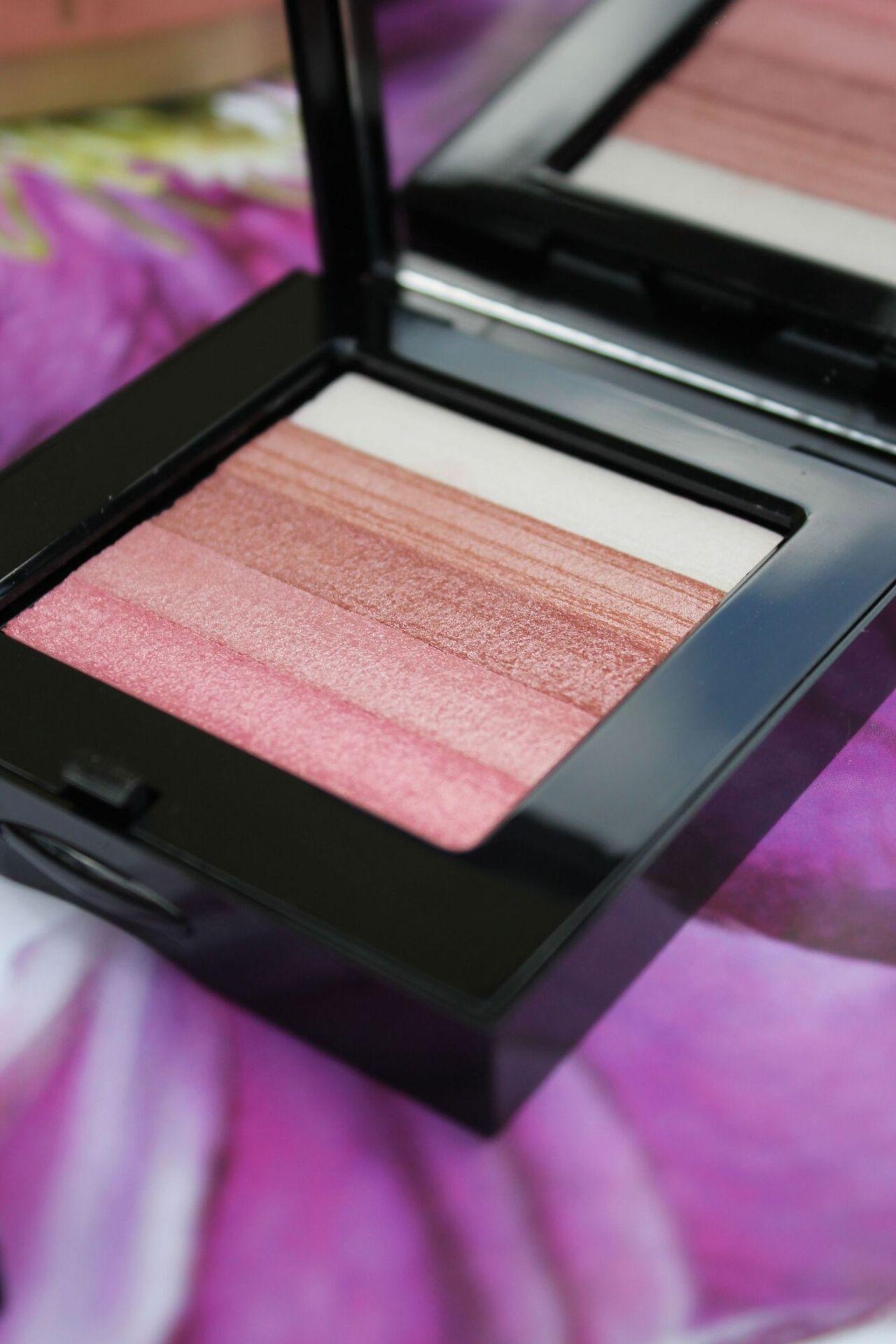 Bobbi Brown Shimmer v odstínu Rose